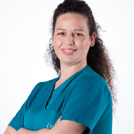 Infermiera Specializzata – Supporto Clinico e Assistenza Odontoiatrica